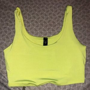 Crop top